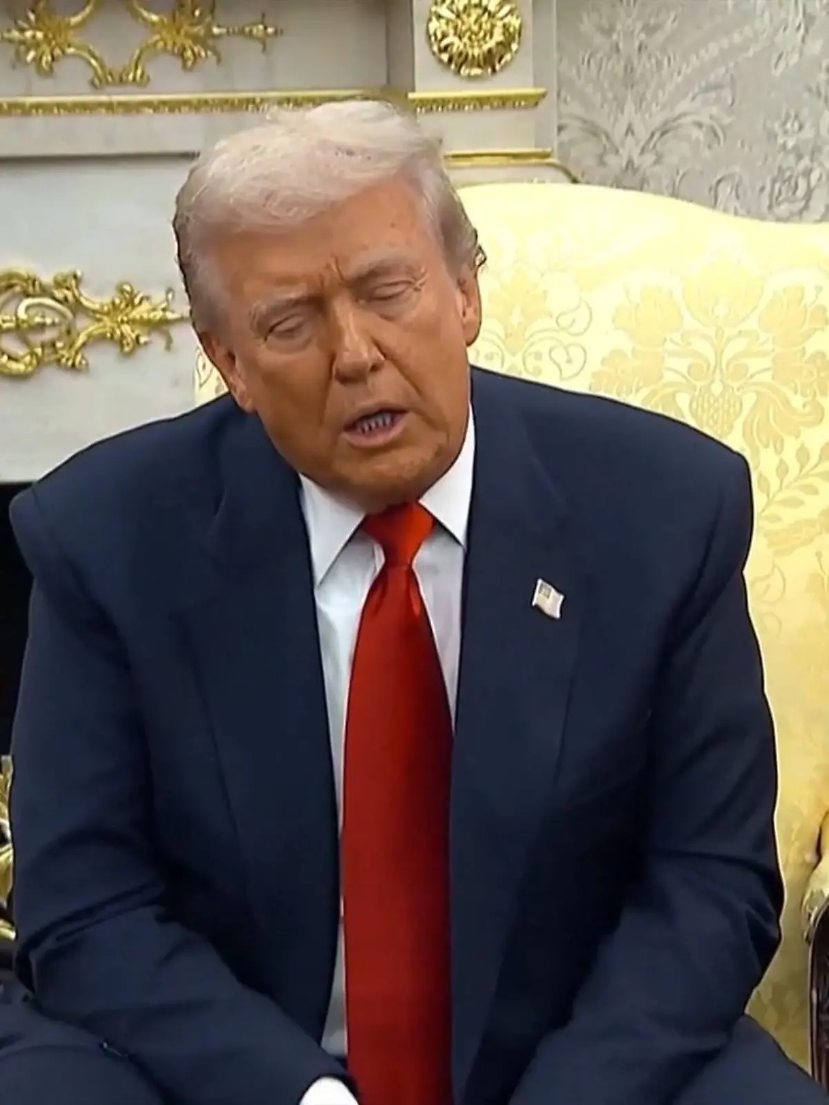 Bild zu: "Wutausbruch bei Donald Trump – HIER beschimpft der US-Präsident eine Reporterin"