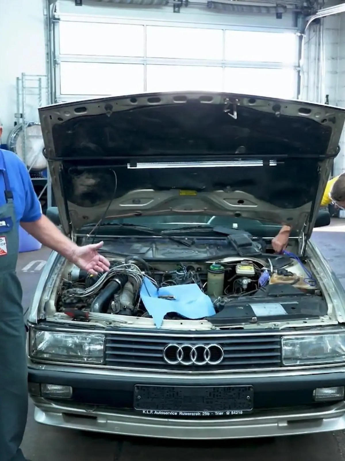 Bild zu: "Die Autodoktoren enthüllen ihre kniffligsten Fälle"