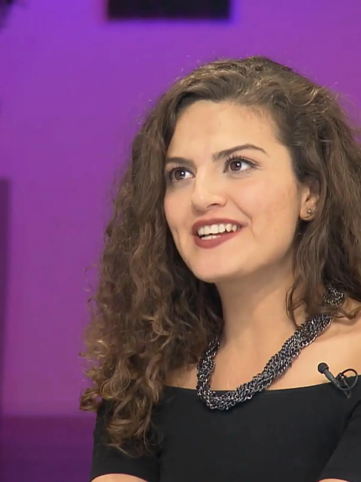 Bild zu: "Zeynep ist hin und weg von Saeedehs Style-Verwandlung"