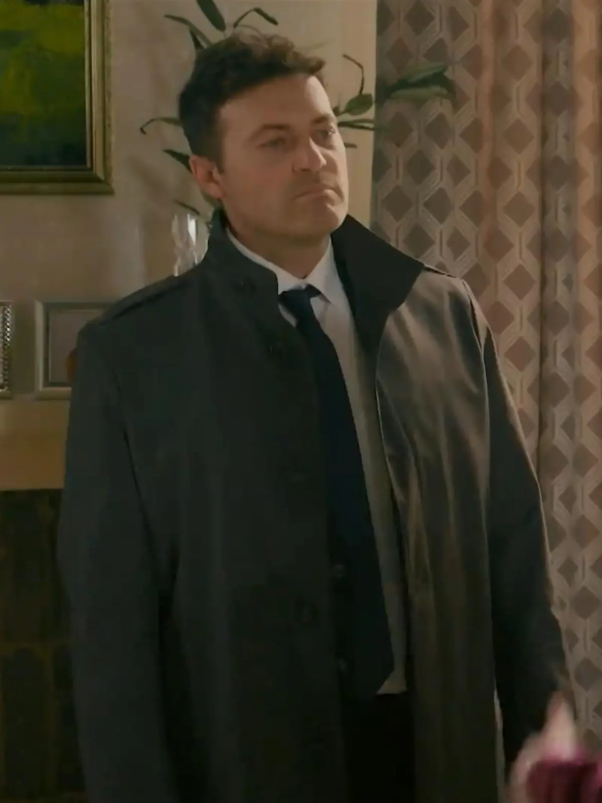 AWZ: Ben erhält einen harten Schlag von Simone