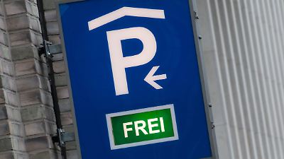 Frankfurt: RTL deckt dreiste Parkhaus-Abzocke auf