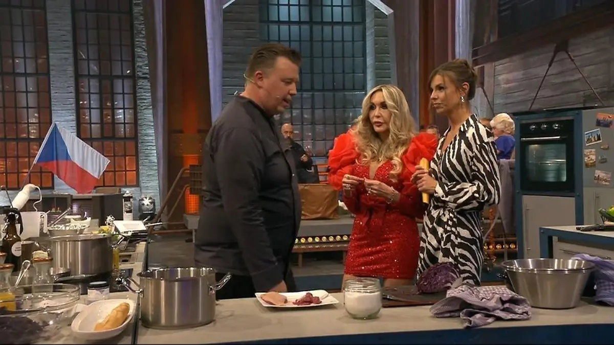 Dollys Kunst ist dem Tradiitionskoch ein Begriff Dolly Buster und Josef Micek