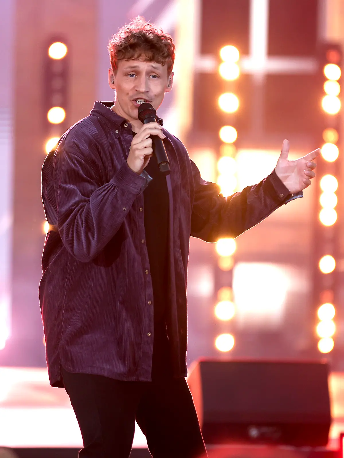 Auftritt von Sänger Tim Bendzko bei der Sommerparty 'Sommer bei uns' in Leipzig.