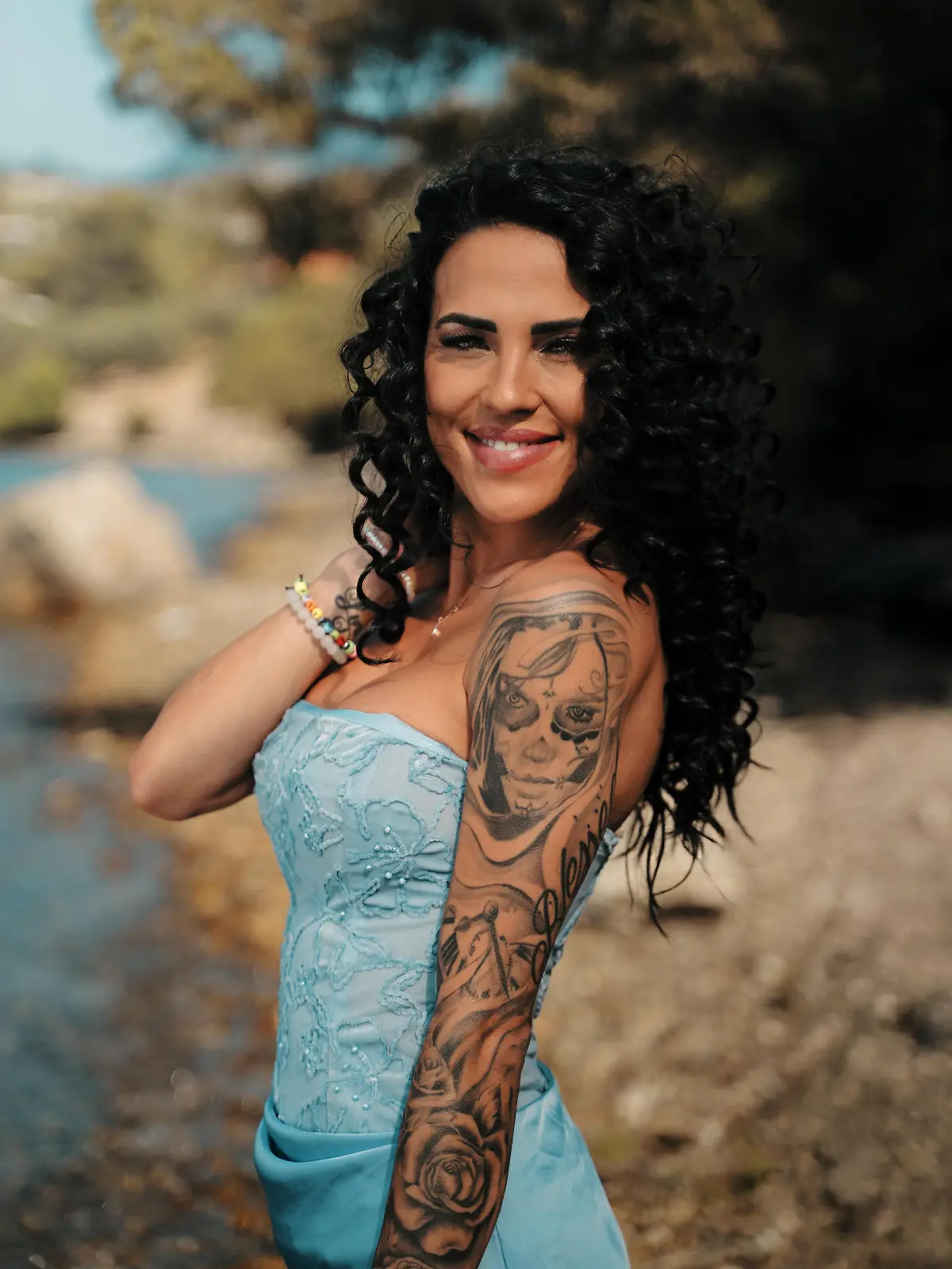 Elena Miras am Strand.