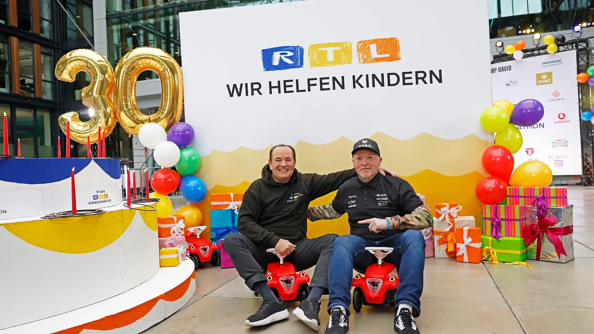 Joey Kelly und Wolfram Kons präsentieren die „24h Geburtstags Challenge” 