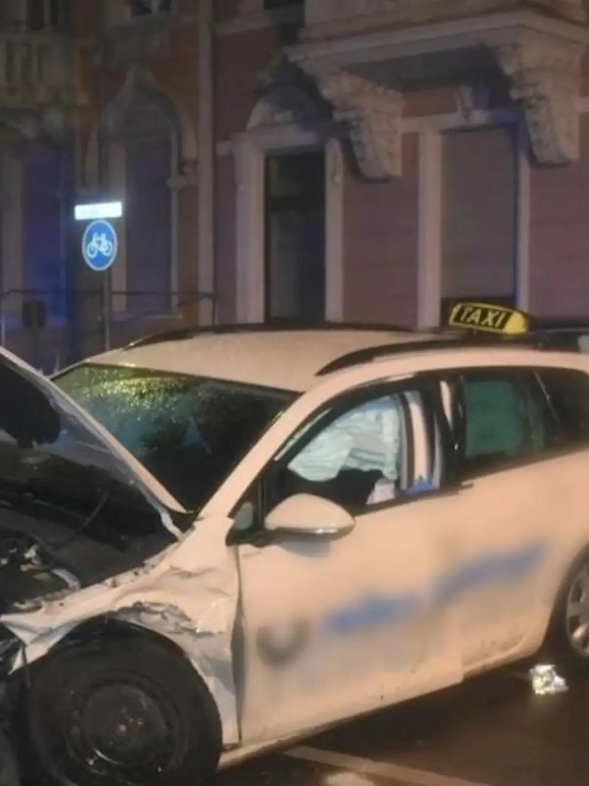 Bild zu: "Prozess gegen Raser"