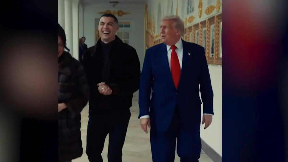 „Zwei der Größten aller Zeiten!" Hier scherzt Donald Trump mit Fußballer Cristiano Ronaldo Bei Besuch im Weißen Haus