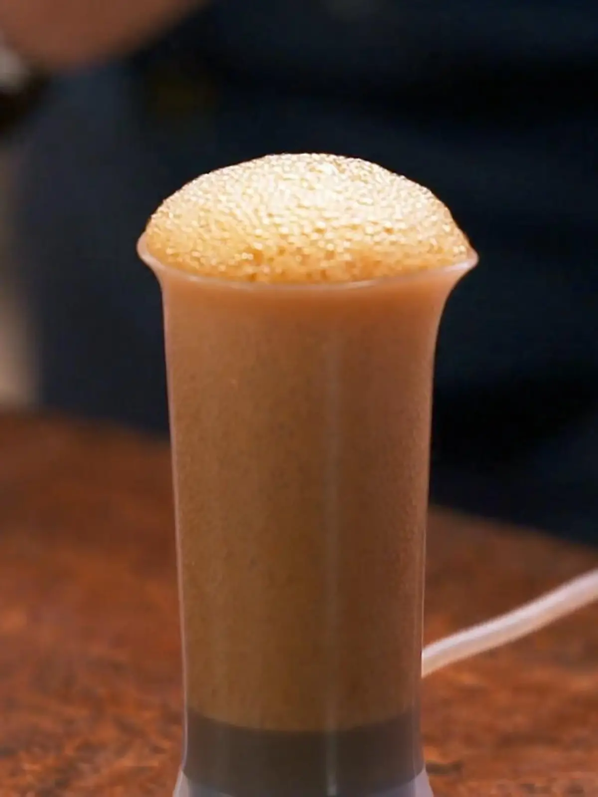 Bild zu: "Lege kreiert einen Sojasaucen-Schaum"