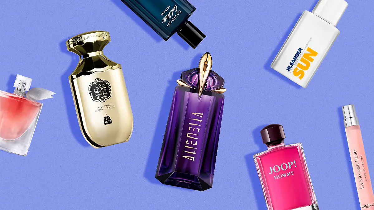 Parfums vor lila Hintergrund.