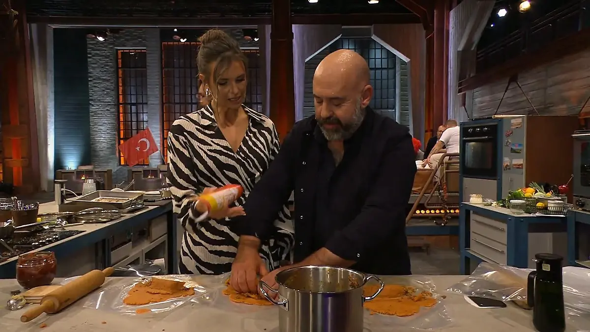 Köfte müssen gut geknetet sein Laura macht den Test