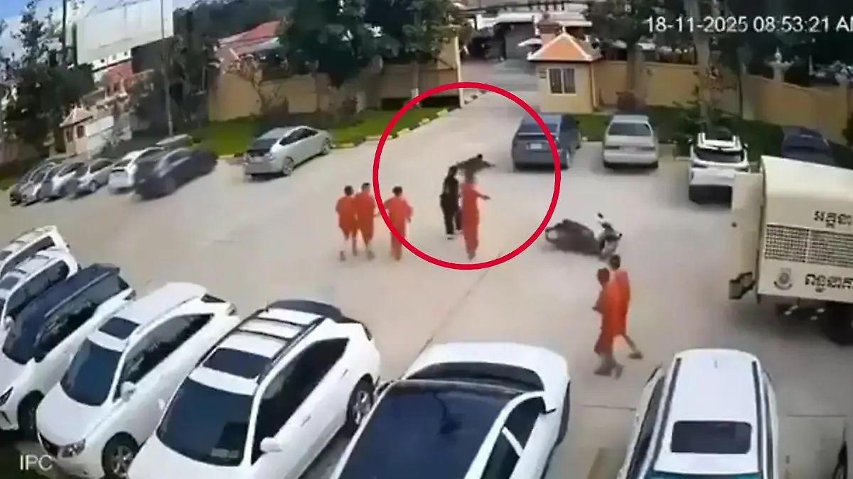 Sie wartet mit Waffe auf ihn! Geliebte befreit Häftling aus Gefängnistransporter Irres Flucht-Drama in Kambodscha