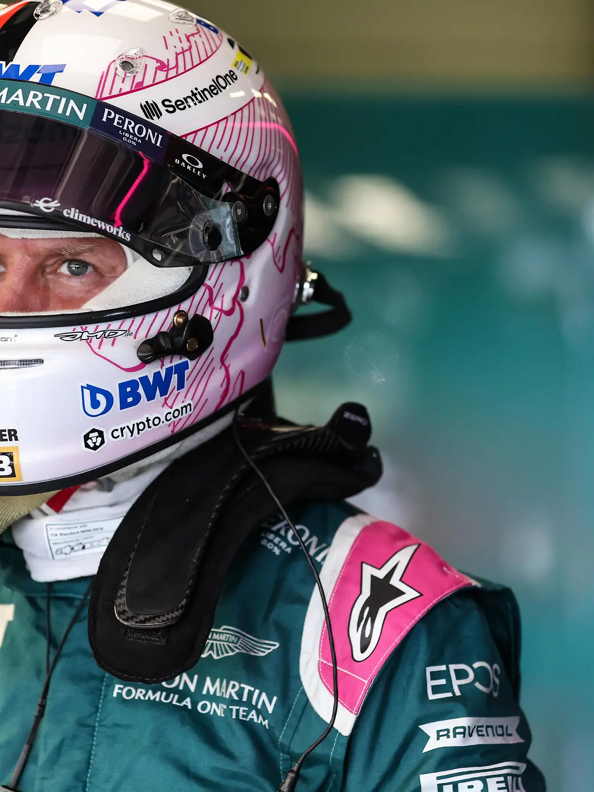  Formula 1 2021: British GP SILVERSTONE CIRCUIT, UNITED KINGDOM - JULY 16: Sebastian Vettel, Aston Martin during the British GP at Silverstone Circuit on Friday July 16, 2021 in Northamptonshire, United Kingdom. Kingdom. PUBLICATIONxINxGERxSUIxAUTxHUNxONLY GP2110_011A1966