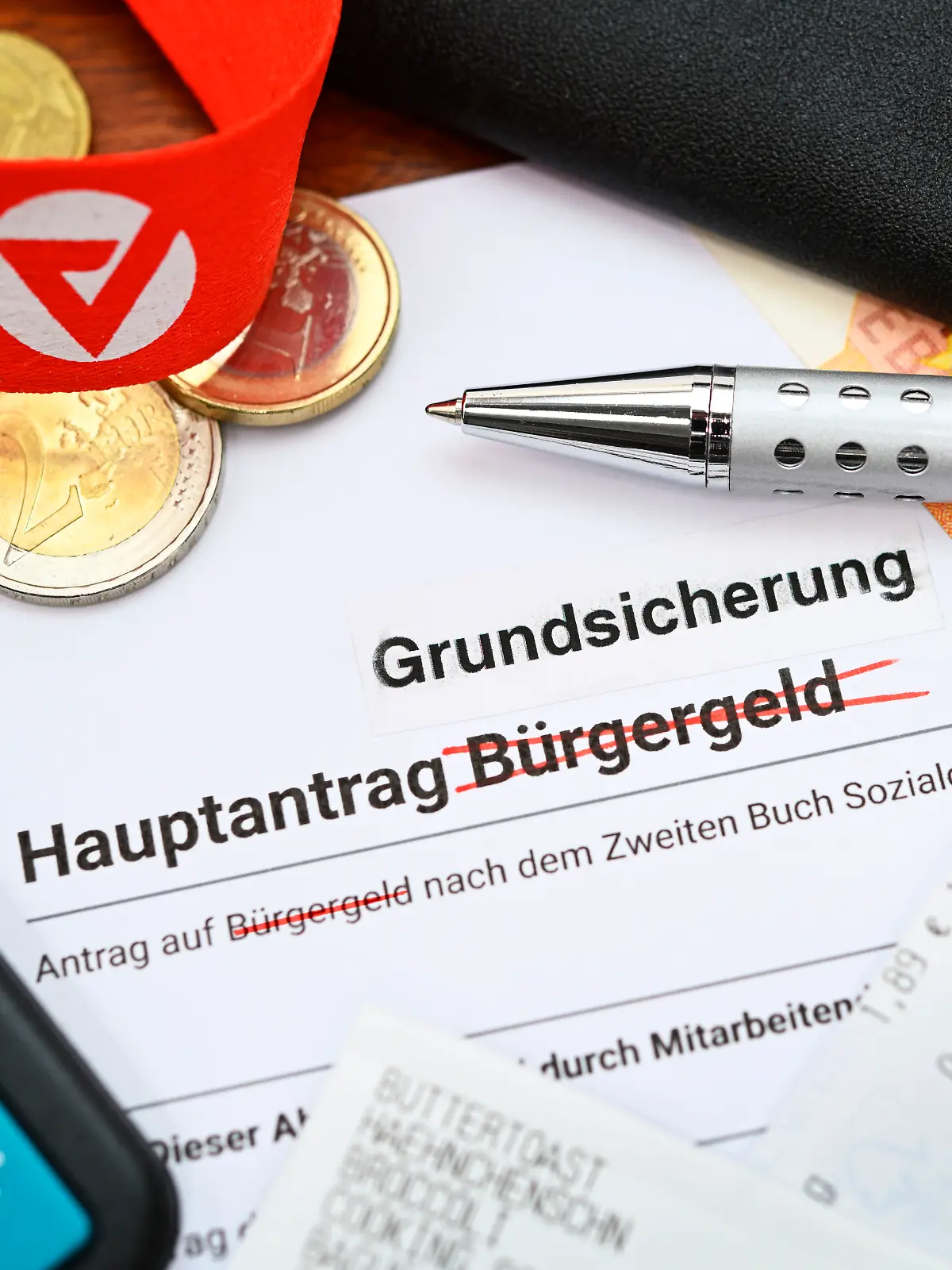 Bürgergeld vs Grundsicherung - Symbolbild