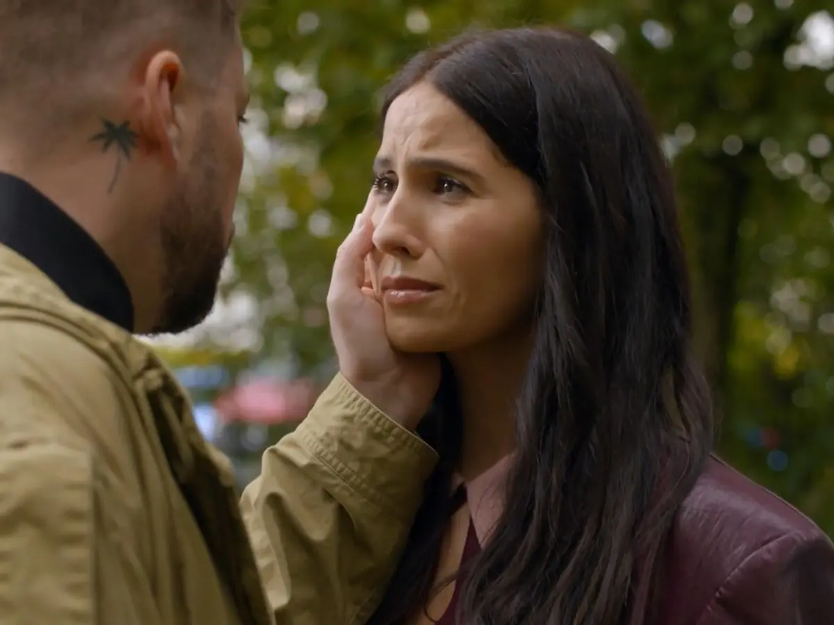 GZSZ-Wochenvorschau ab 24. November 2025: Haben Laura und John noch eine  Chance?