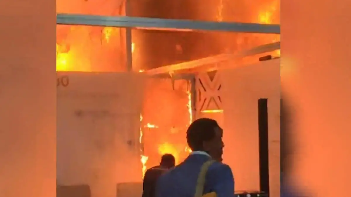 Meterhohe Flammen während UN-Klimakonferenz – Gelände evakuiert! Alarm in Belém