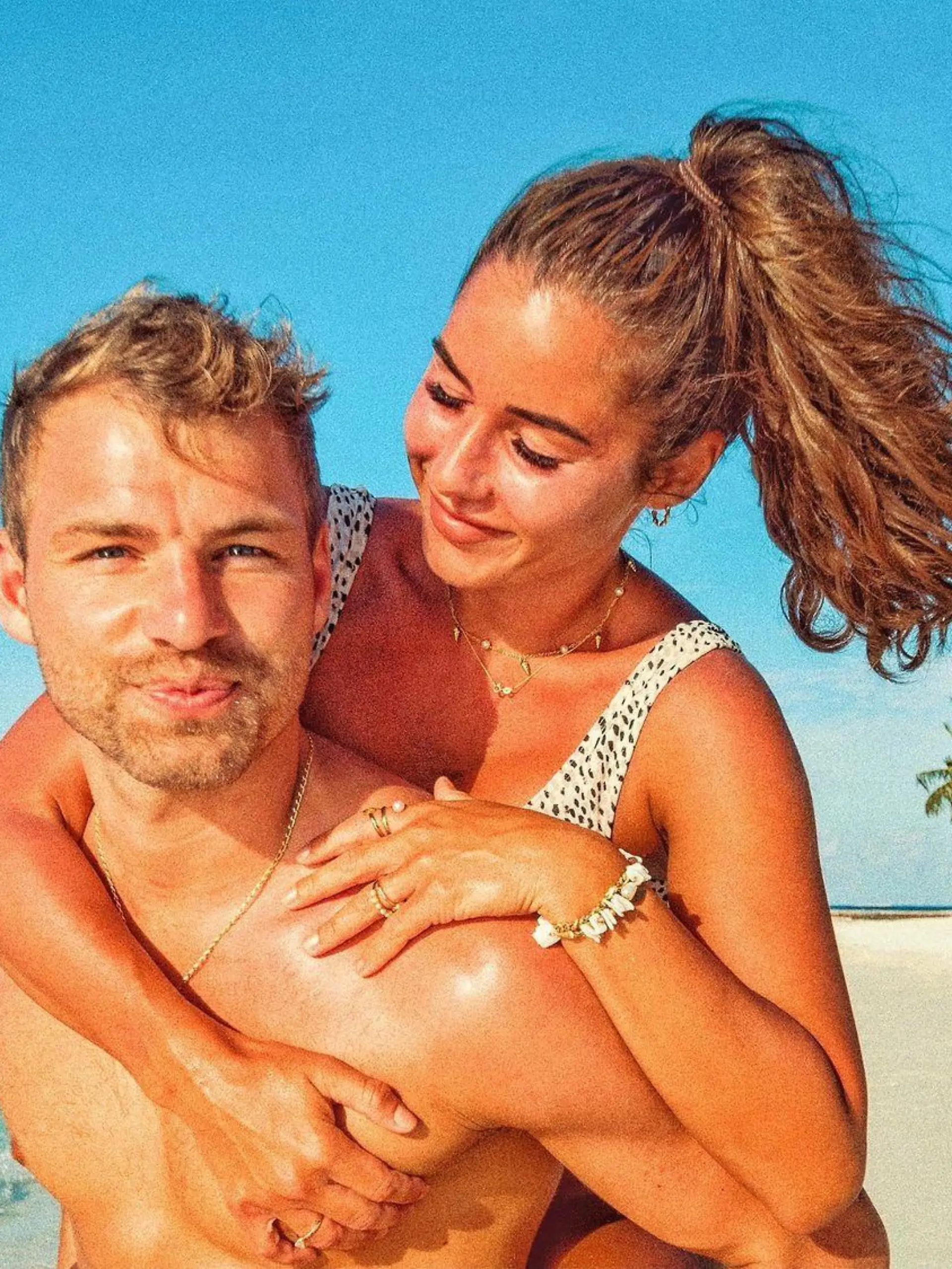 Julian Büscher und Sarah Lombardi