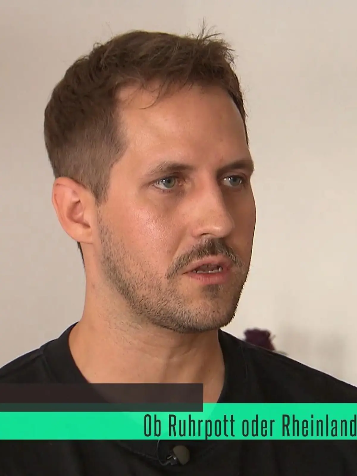 Bild zu: "Tobi eröffnet das Perfekte Dinner in Bonn"