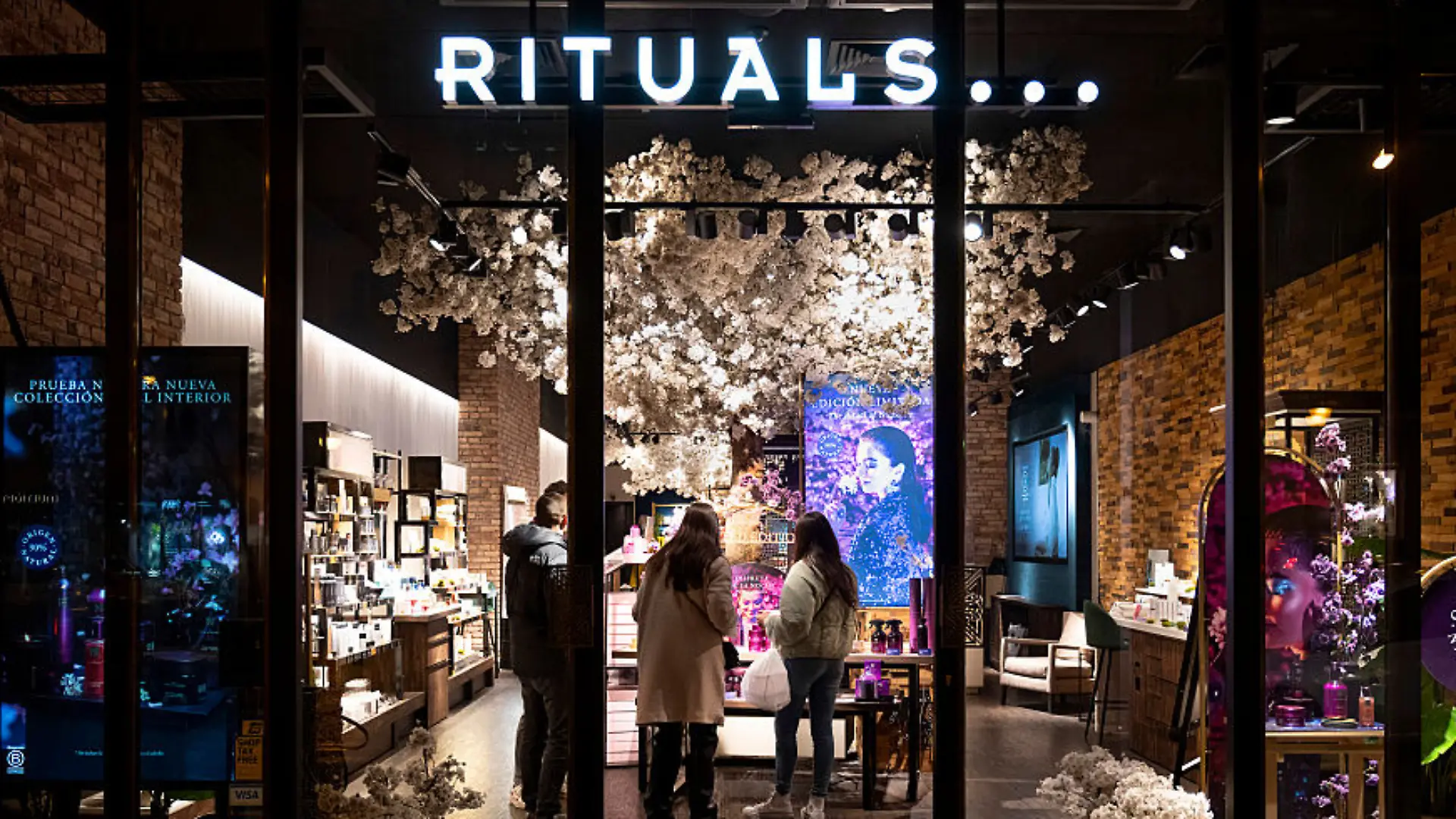 Beleuchteter Rituals-Shop