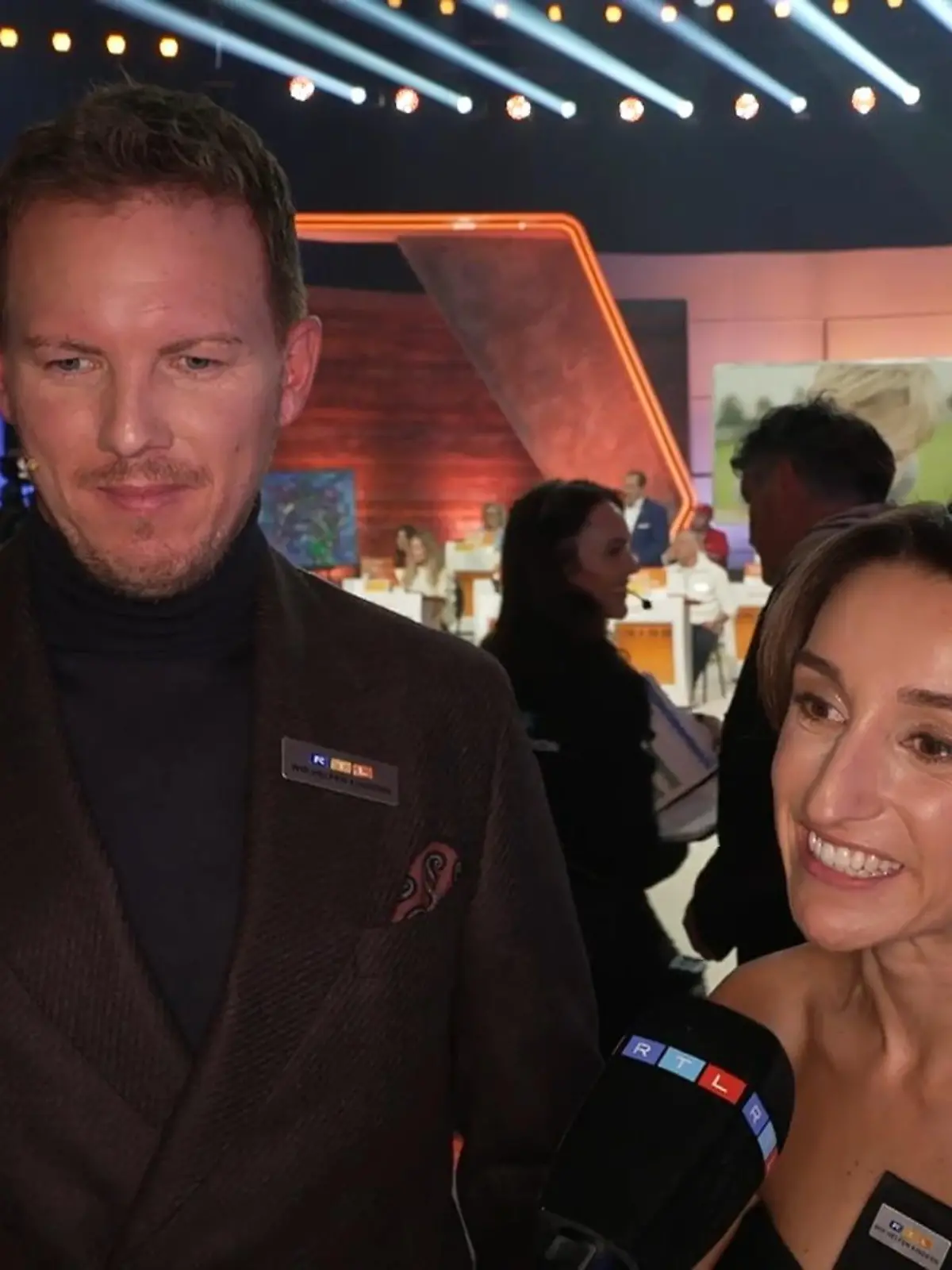 Bild zu: "Seltener Liebes-Auftritt! Julian Nagelsmann und Freundin Lena – DAS ist ihr Herzensprojekt"