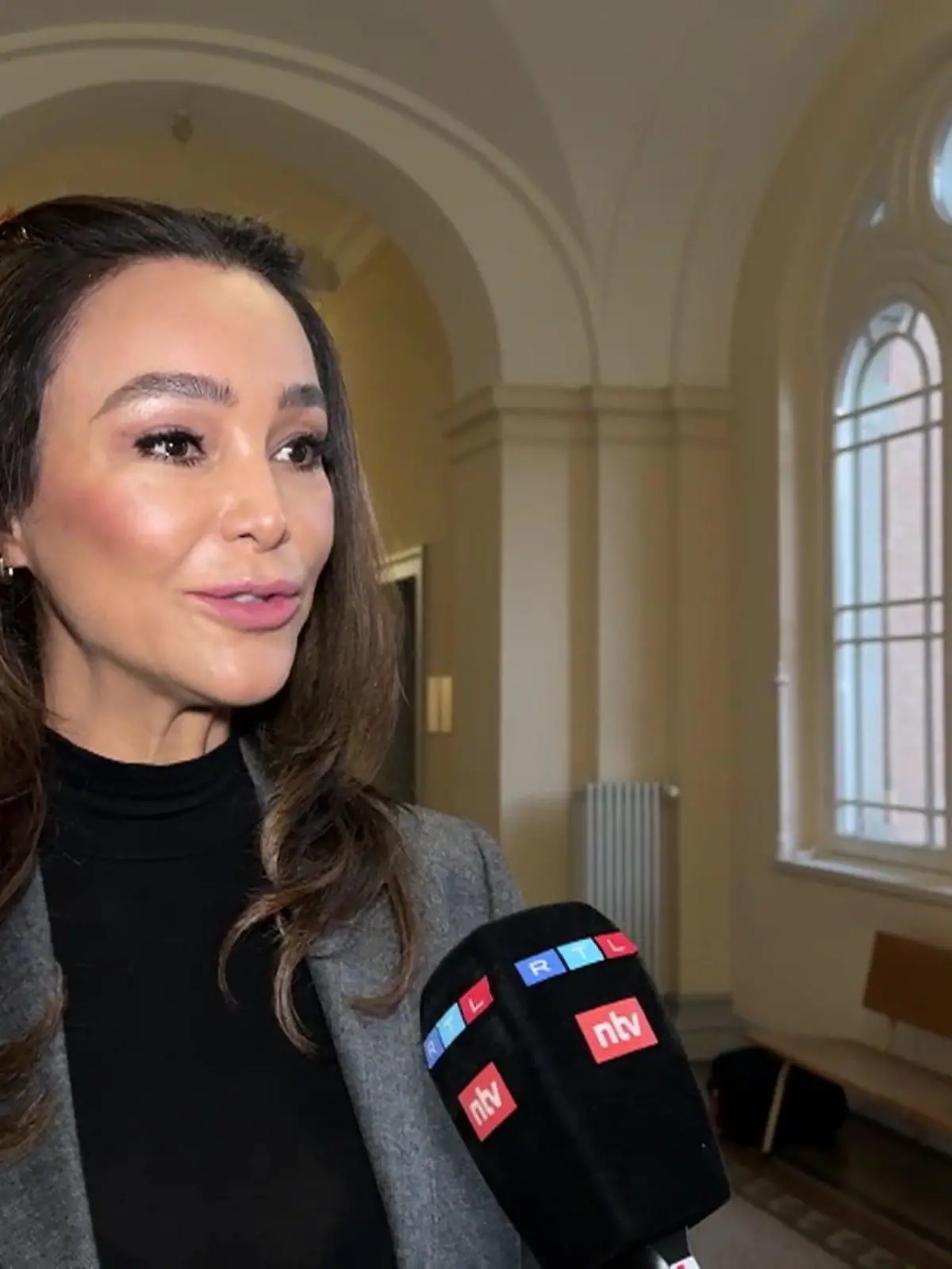 Bild zu: "Verona Pooth vor Gericht!"