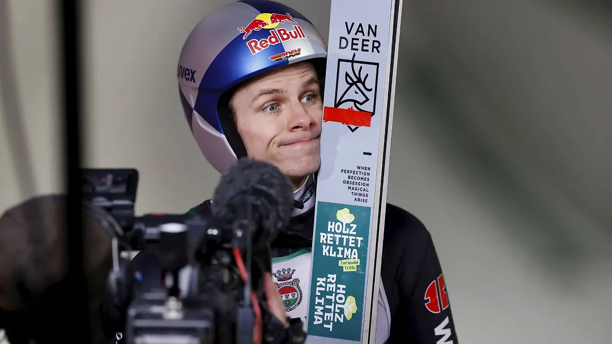 Wellinger-auf-Platz-56-Wie-ein-abgestochener-Vogel-