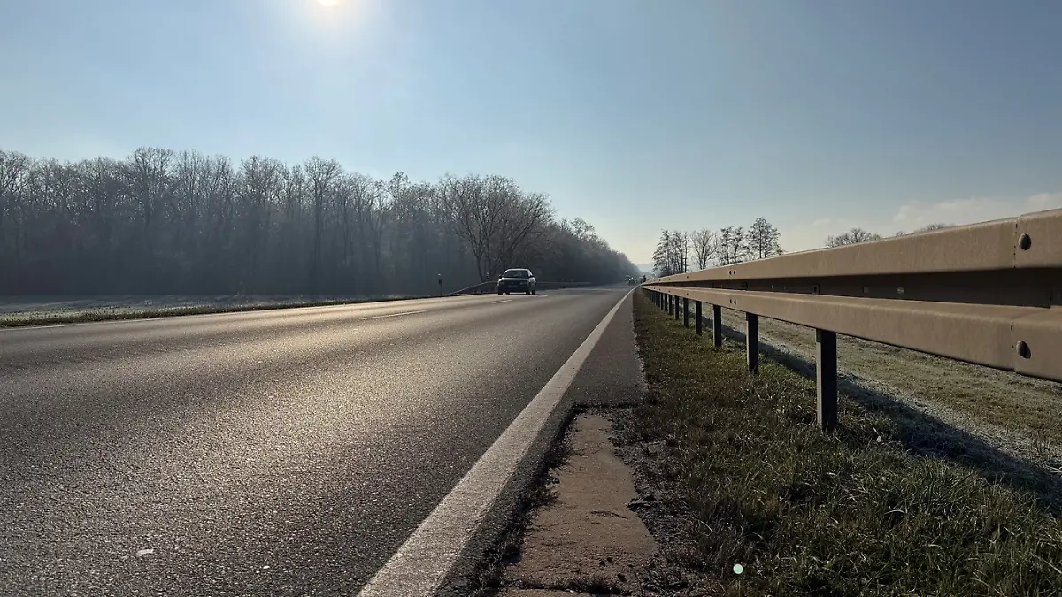 Straße nach Kitzingen: Hier durfte Kerstin aussteigen