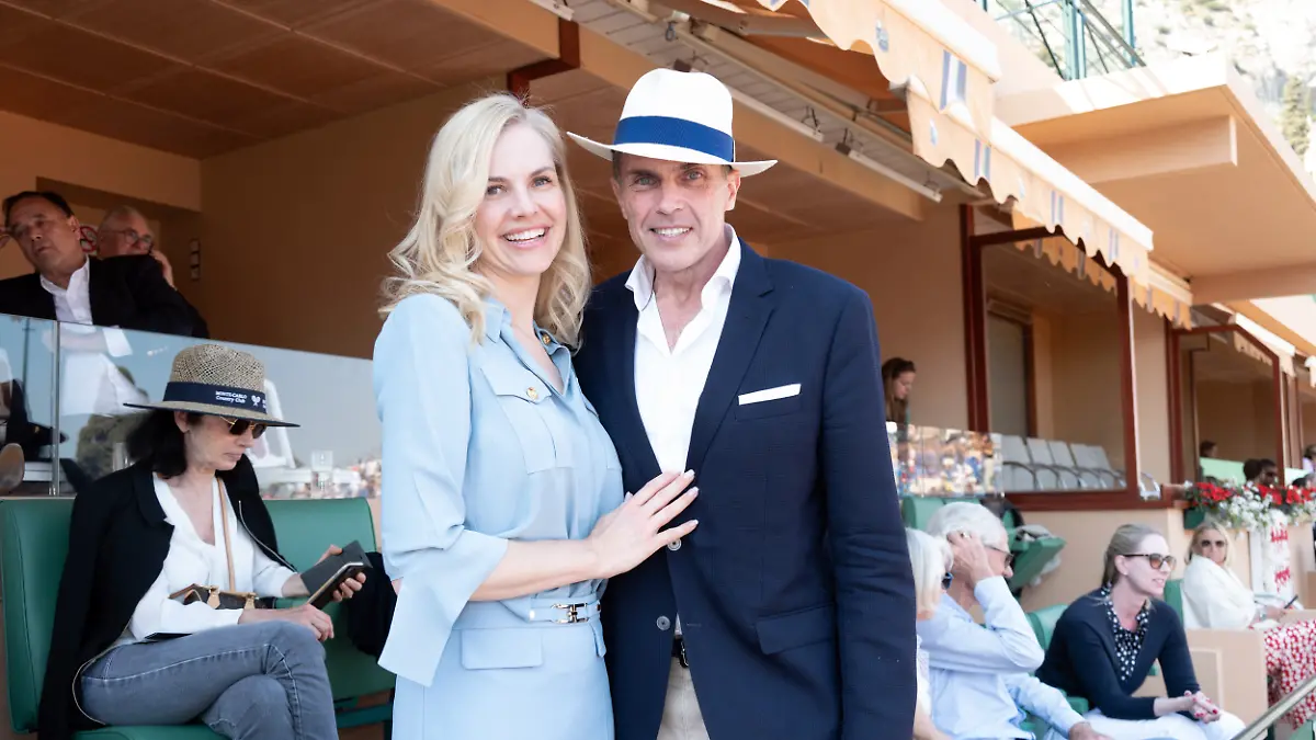 Prinzessin Naomi und Prinz Charles-Philippe d’Orléans (52) bekommen ein Baby.