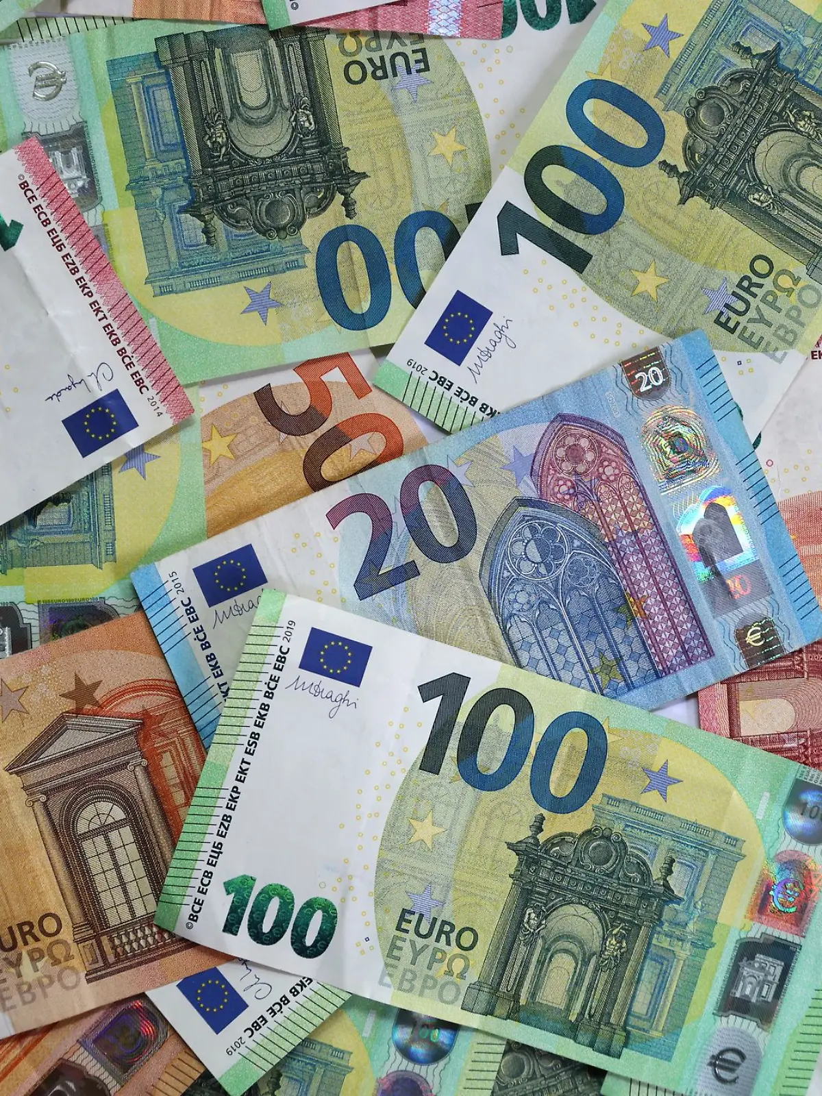 Bild zu: "Spitzenreiter bei Sozialausgaben"