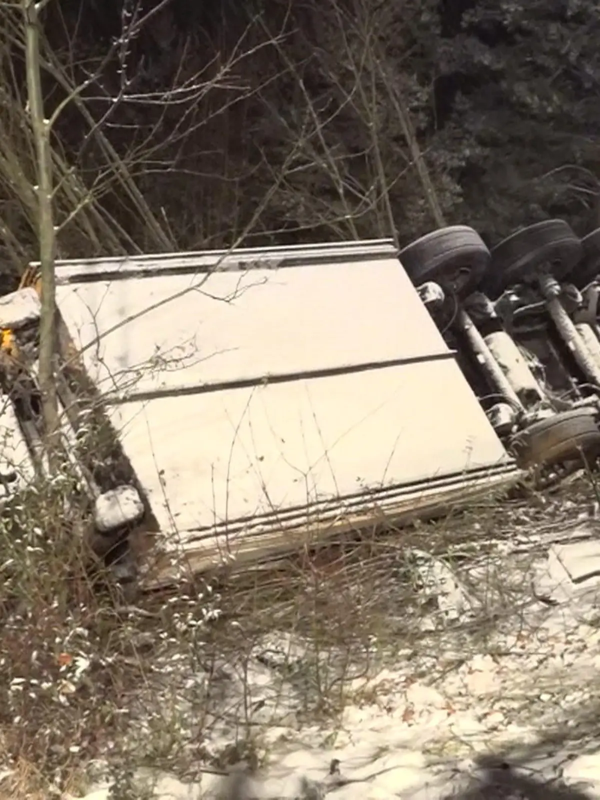 Bild zu: "Glatteis-Gefahr! Deutschland schlittert in die Woche"