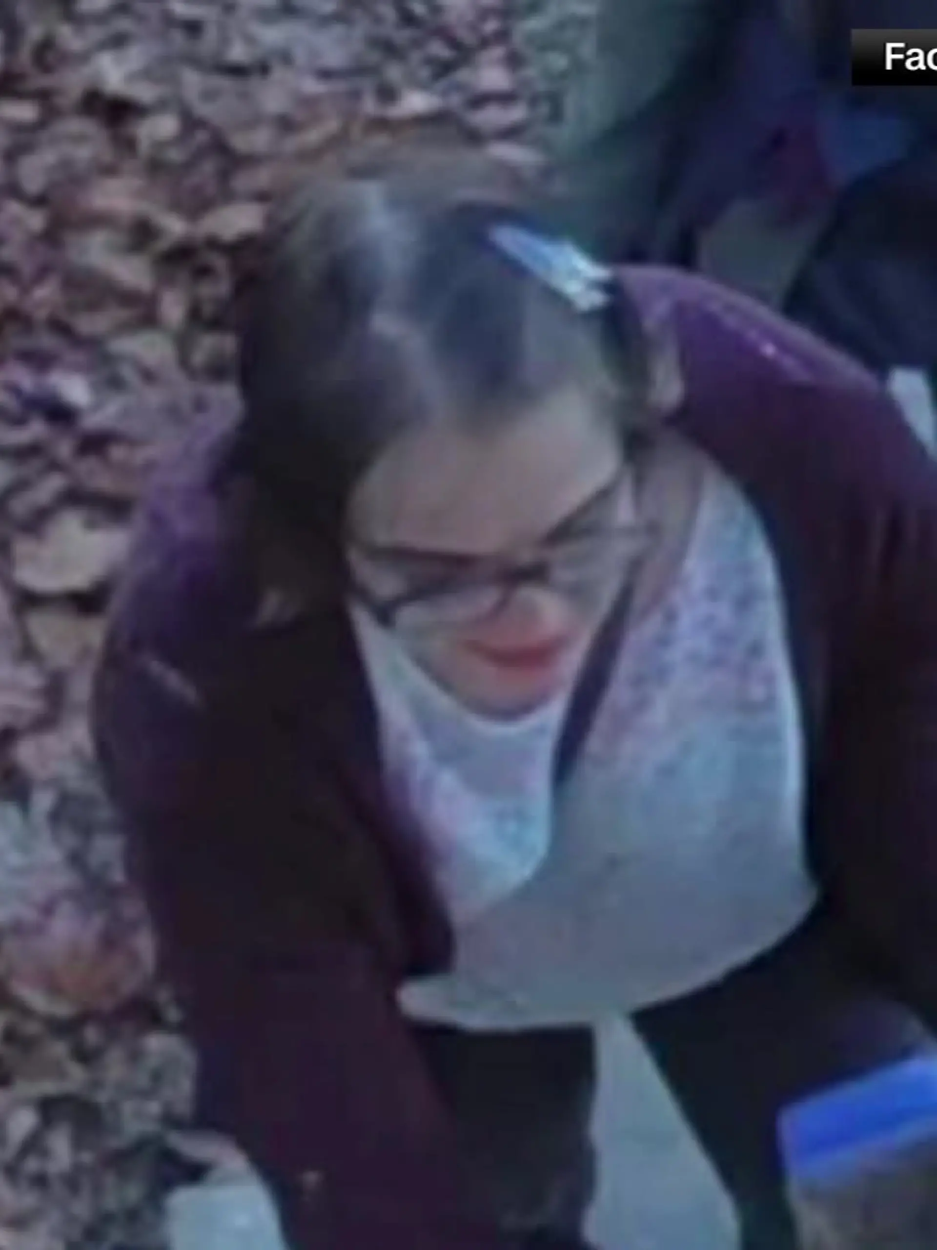 Morgan Geyser in einem Video einer Überwachungskamera 