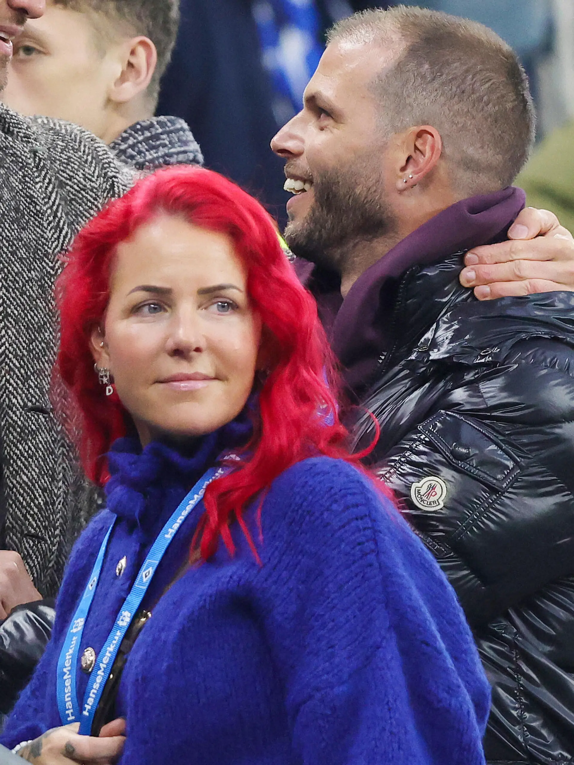 Dennis Diekmeier (r.) und seine Frau Dana beim Stadionbesuch in Hamburg Anfang November 