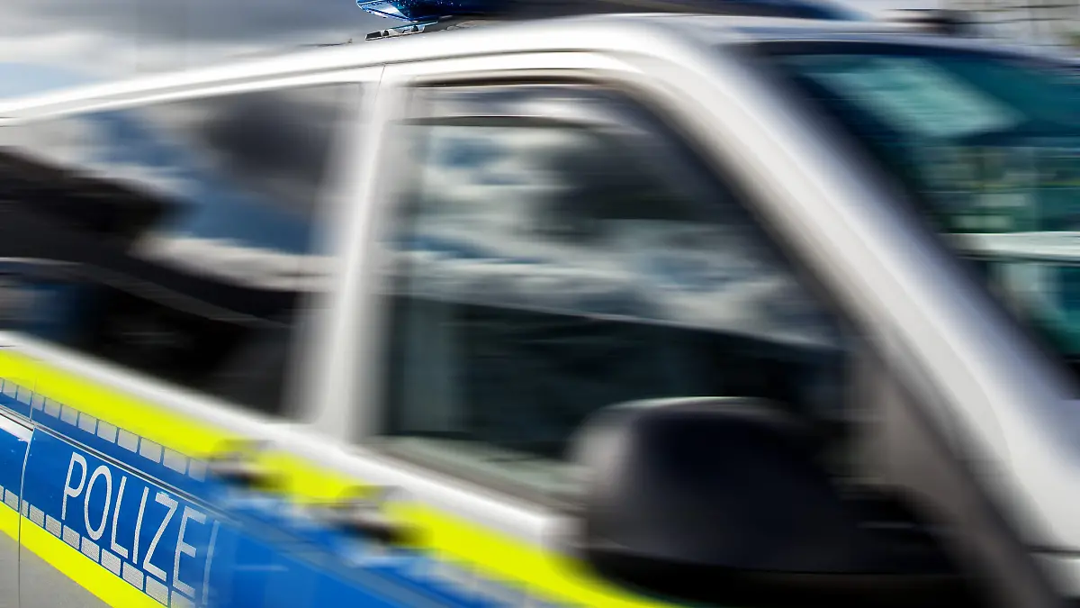 Polizeieinsatz (Symbolfoto) 