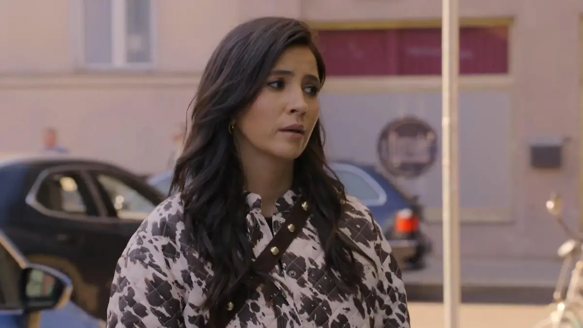 Laura hat offensichtlich doch noch einen Soft-Spot für John.