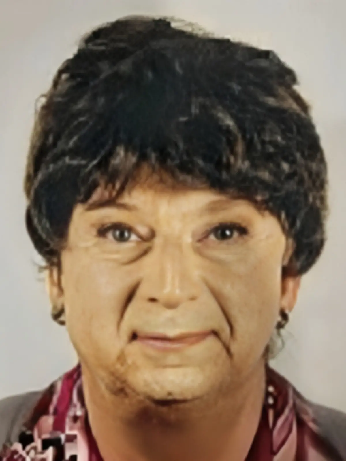 Mann gibt sich als tote Mutter aus