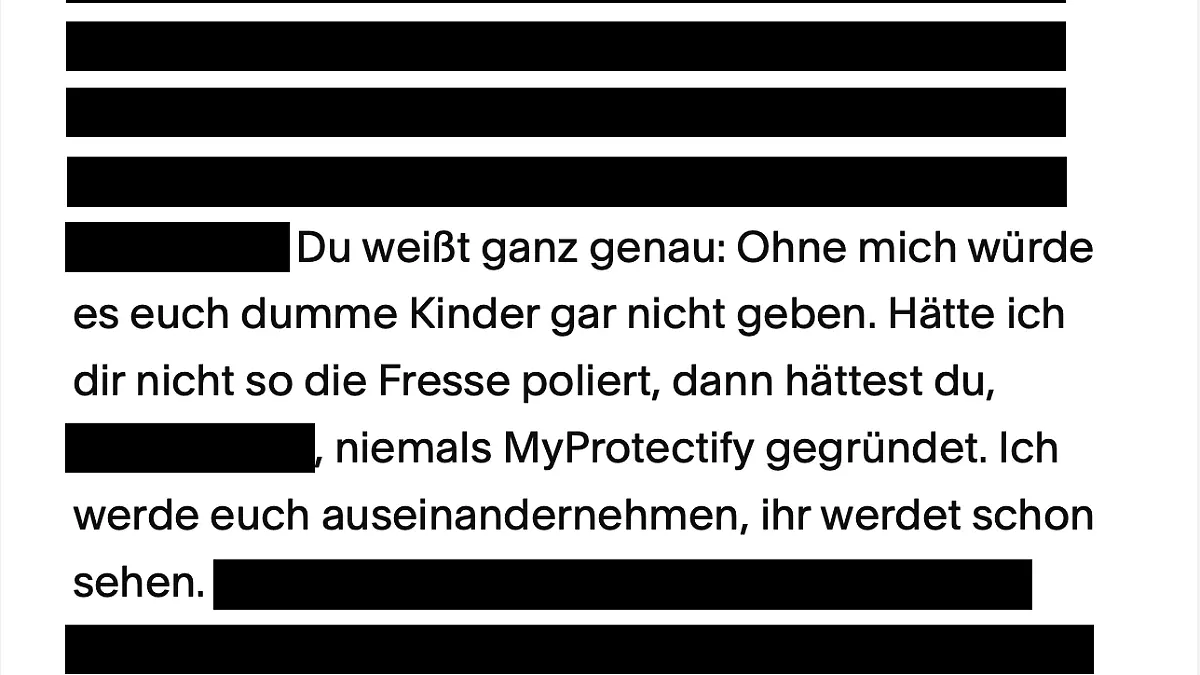 Auch Jahre nach der Trennung bekommt Sogol regelmäßig Drohungen von ihrem Ex-Partner. 