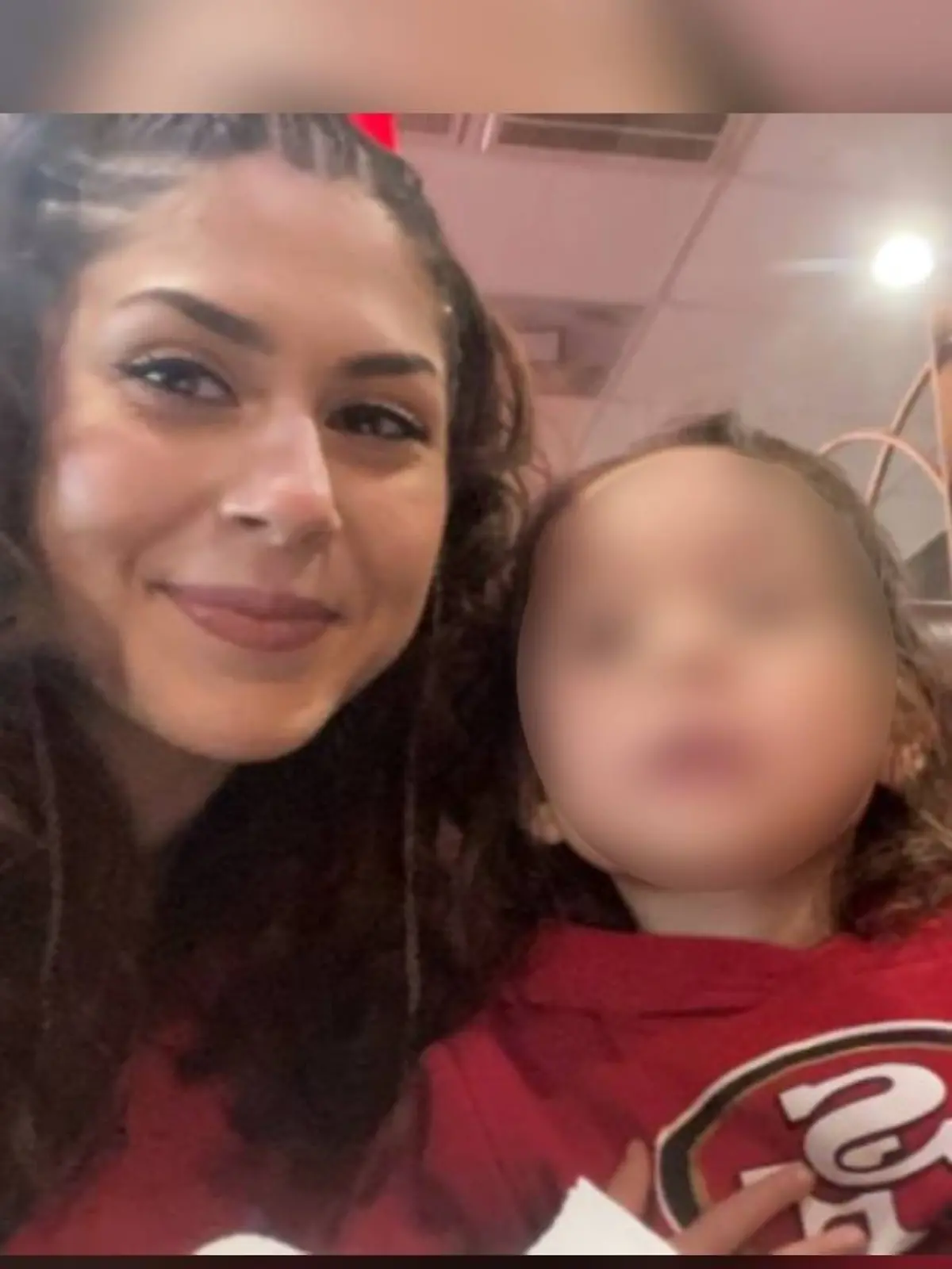 Stephanie Dilyard mit ihrer kleinenTochter