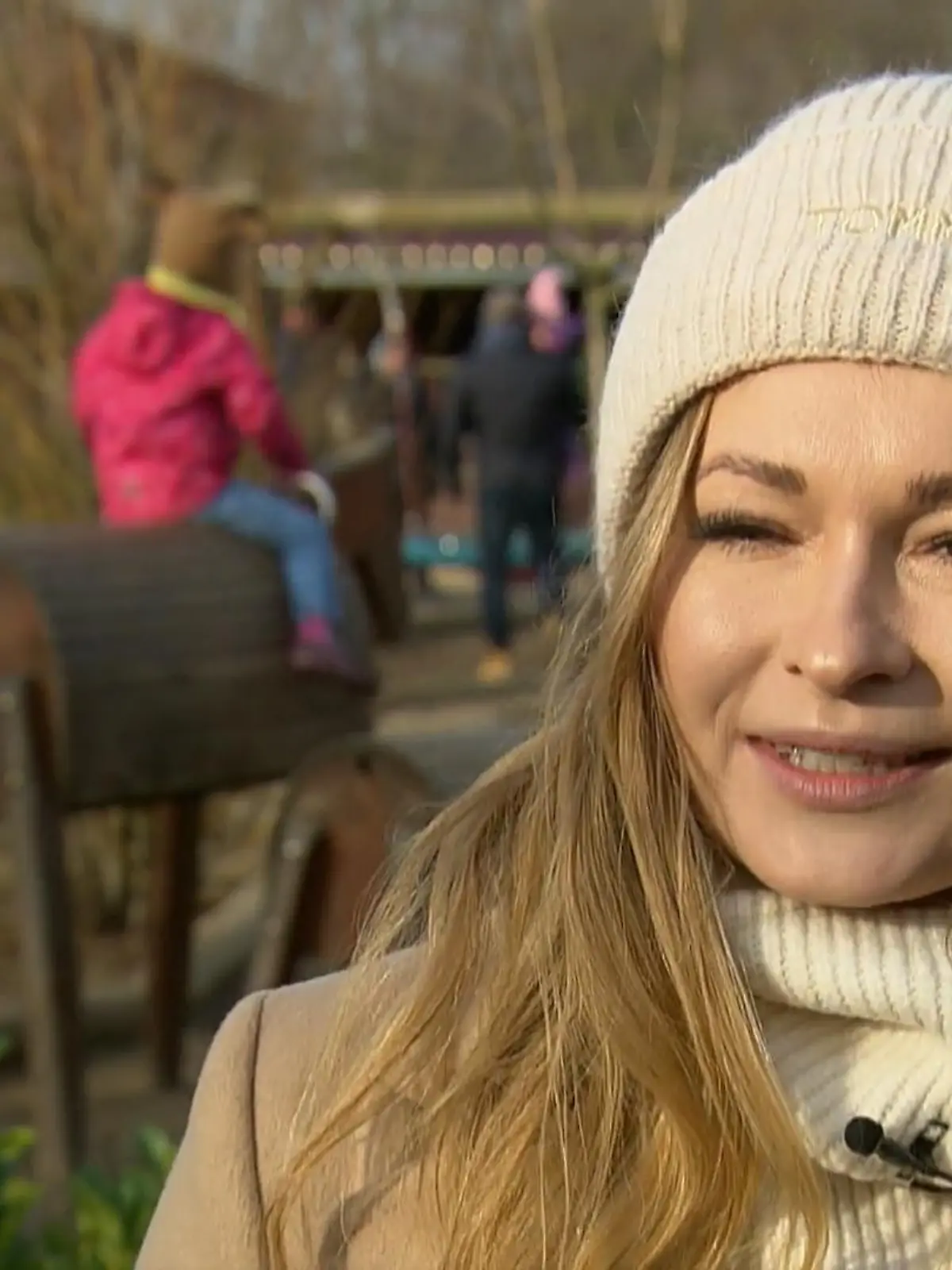 Bild zu: "Fashion-Girl Jenija wurde von der Lehrerin zur Instagram-Mum"
