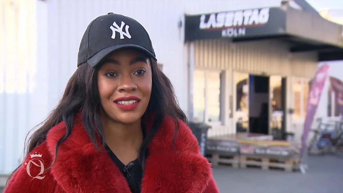 Sonia ist immer für eine Überraschung gut Von wegen Tussi!