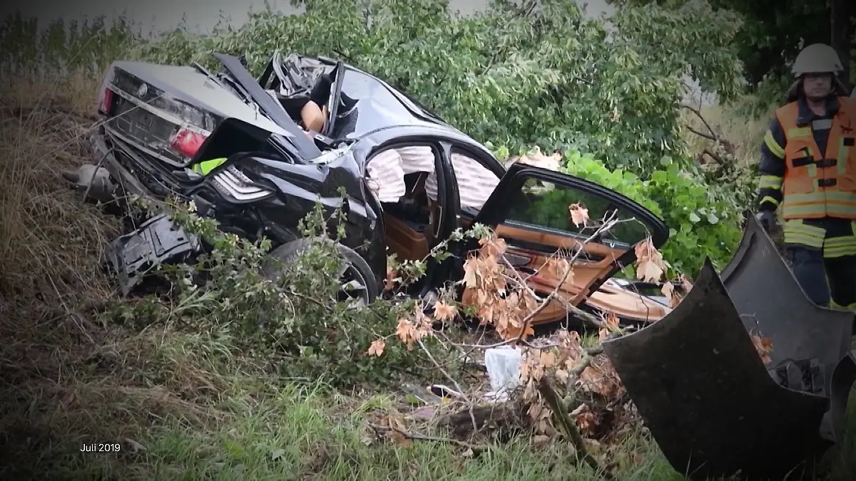 Milde-Strafe-f-r-verantwortungslosen-und-r-cksichtslosen-Raser-Arif-A-