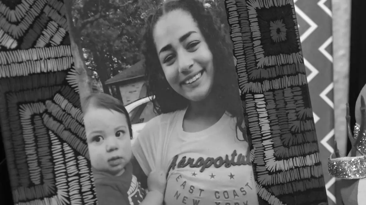 Madison passte als Babysitterin auf die Kinder der Hundebesitzer auf. 