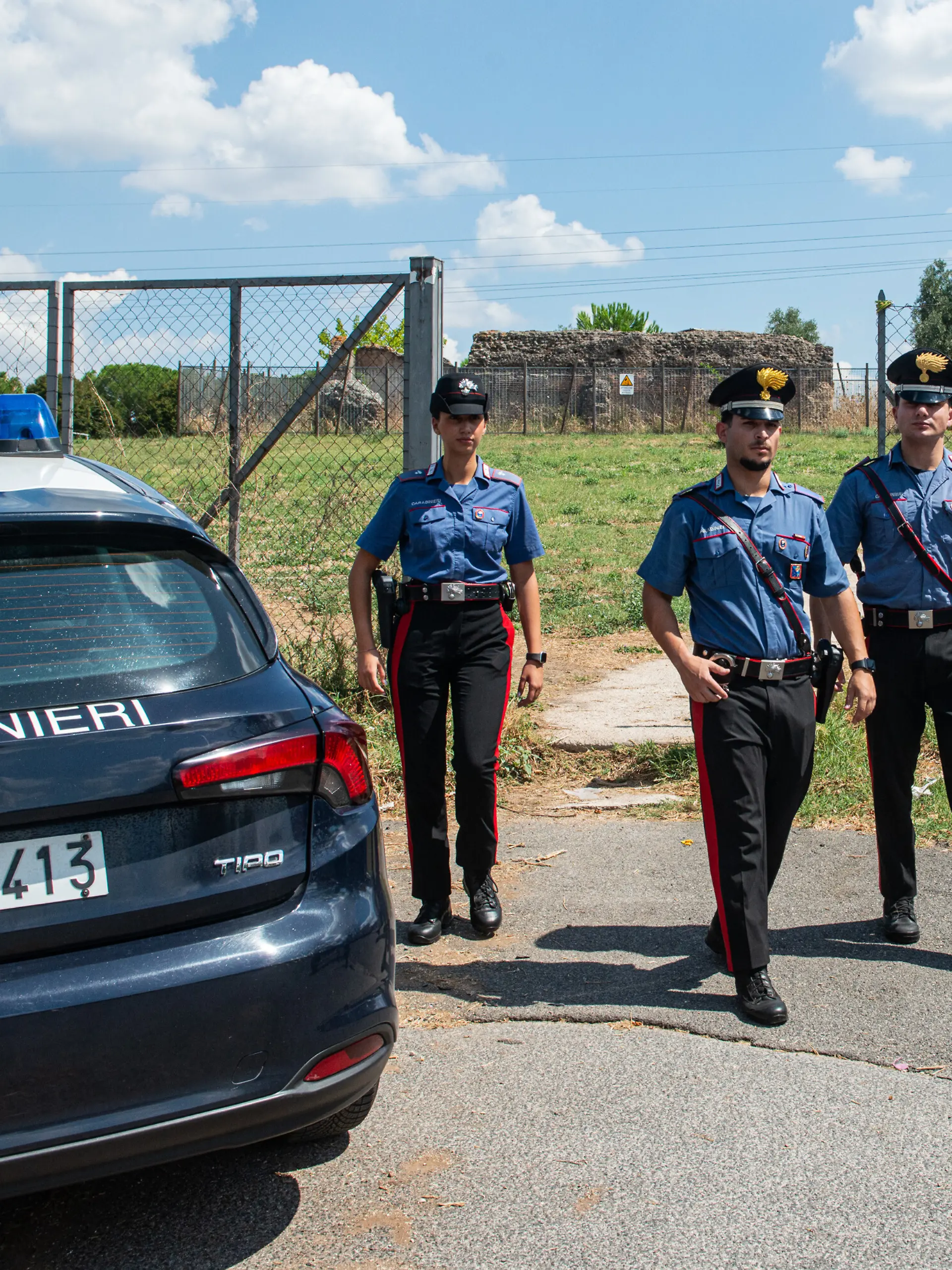 Polizeieinsatz im Park Tor Tre teste in Rom (Symbolfoto, Archiv) 