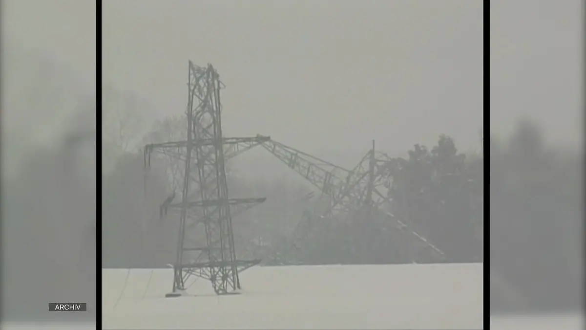 Stillstand-im-M-nsterland-20-Jahrestag-des-Schnee-Chaos-von-2005
