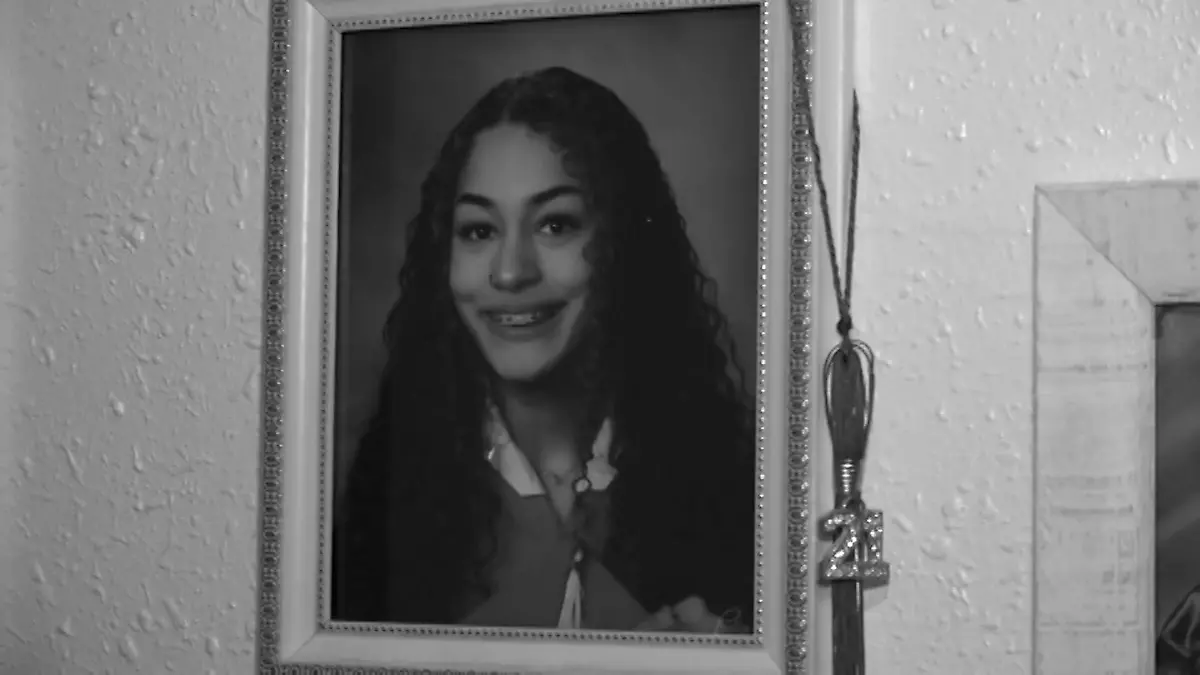 Beim Babysitten von Pitbulls angegriffen! Jennifer weint um ihre Tochter (✝23) Tödliche Hunde-Attacke