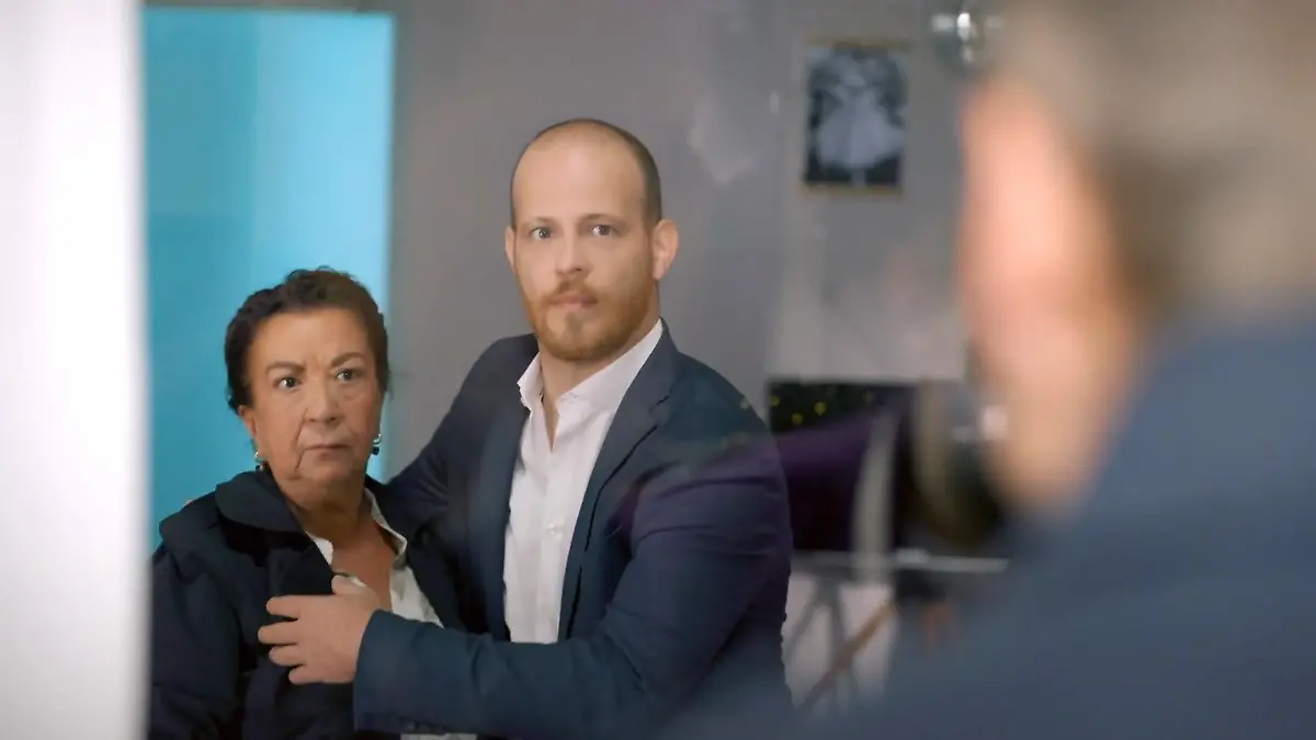 Tobias wird mit Nuray "in flagranti" erwischt Die „Unter uns“-Wochenvorschau (Teil 2)