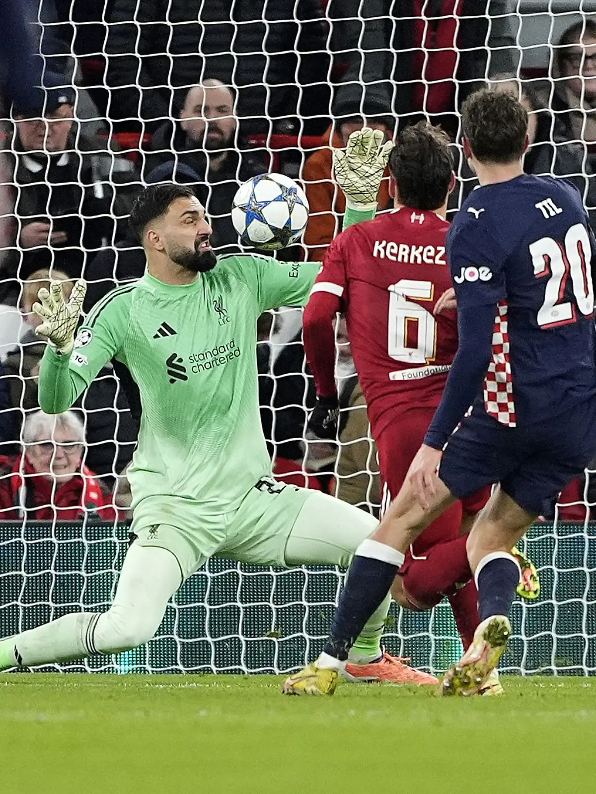 Bild zu: "Liverpool-Krise immer schlimmer - Viererpack für Mbappé"