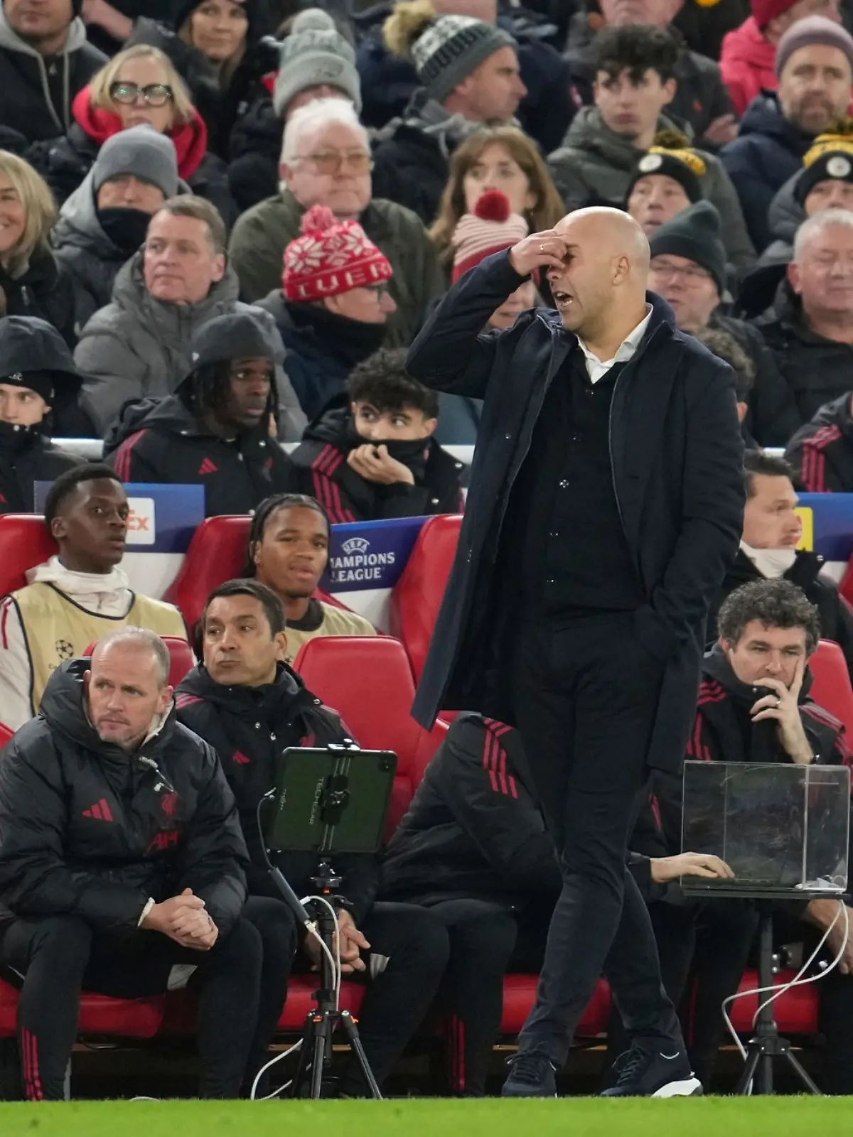 Bild zu: "Schlimmste Krise seit 71 Jahren: Slot bei Reds unter Druck"