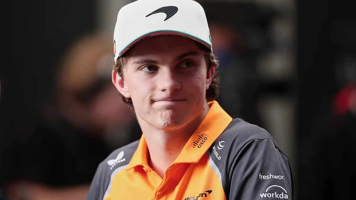 Nur noch Helfer statt Titelanwärter: Piastri gibt eine klare Antwort.