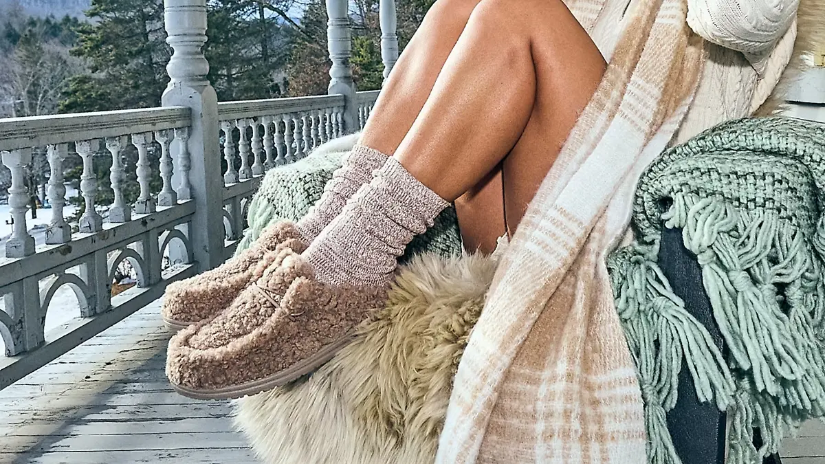 Kuschelige-Slipper-zum-Bestpreis-Hey-Dude-l-sst-die-Preise-fallen