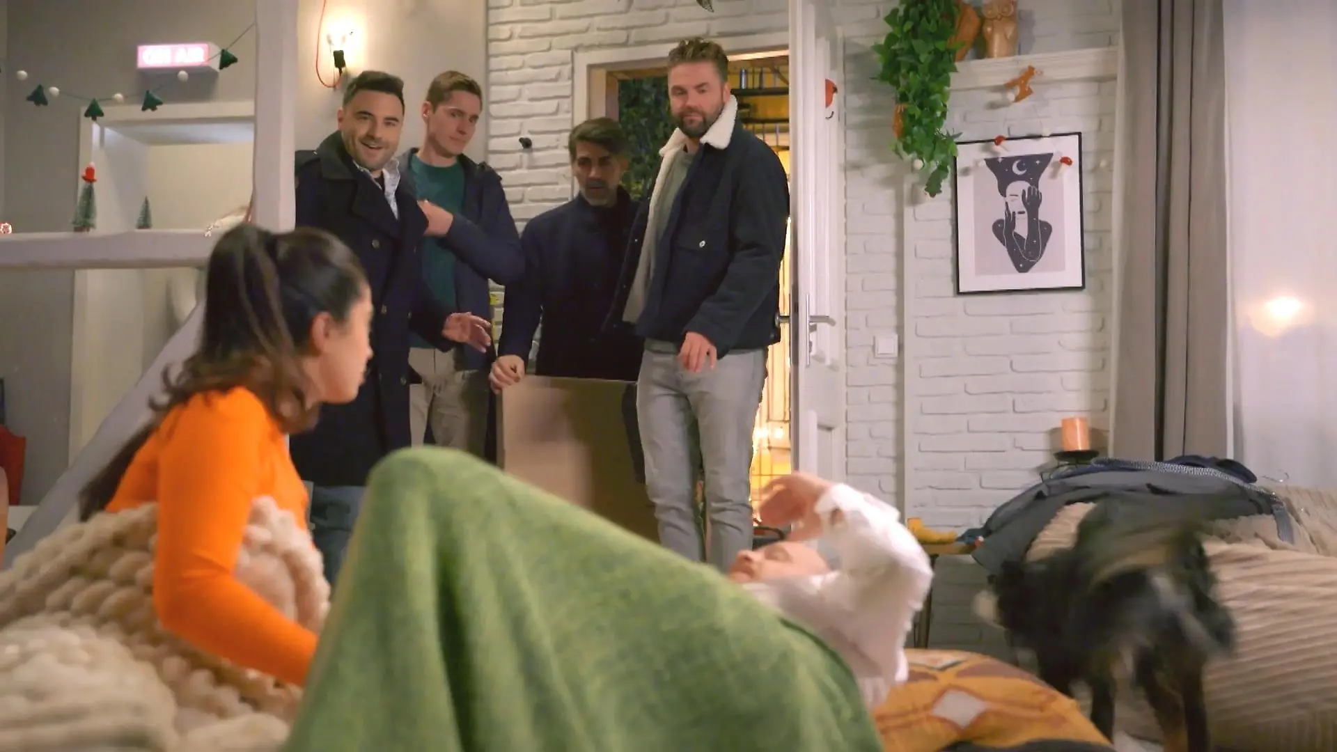 Esma und Tobias bekommen unerwarteten Besuch „Unter uns“-Folge vom 10.12.25 auf RTL+
