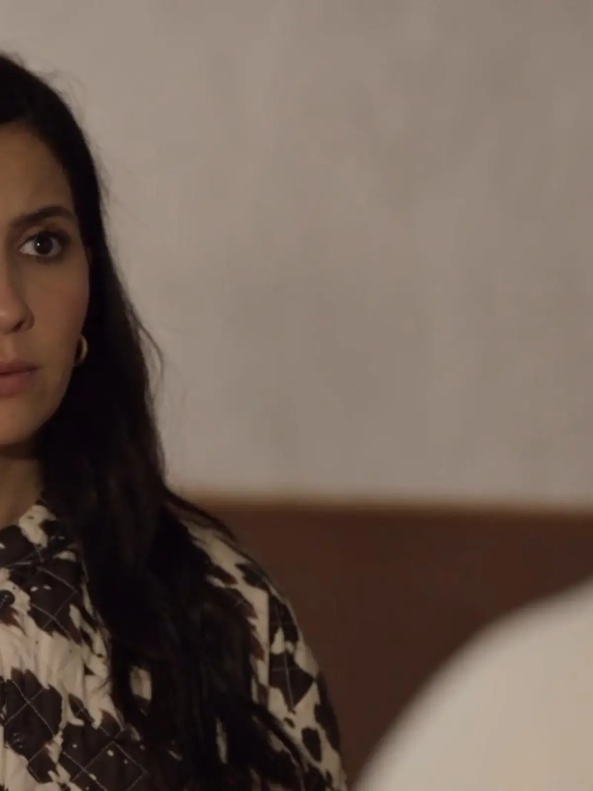 Bild zu: "Laura hält es nicht mehr aus! Finden sie und John wieder zusammen?"